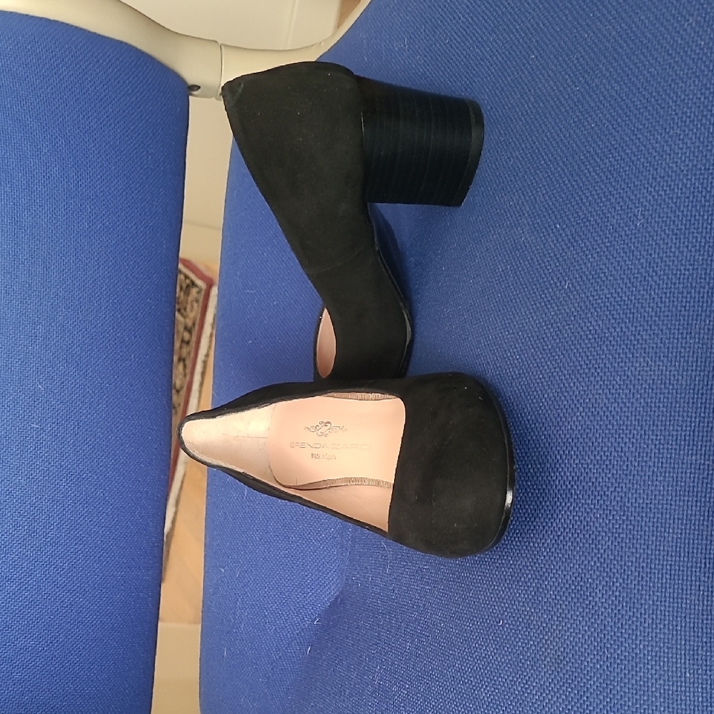 Local European Black Block Heel Shoes